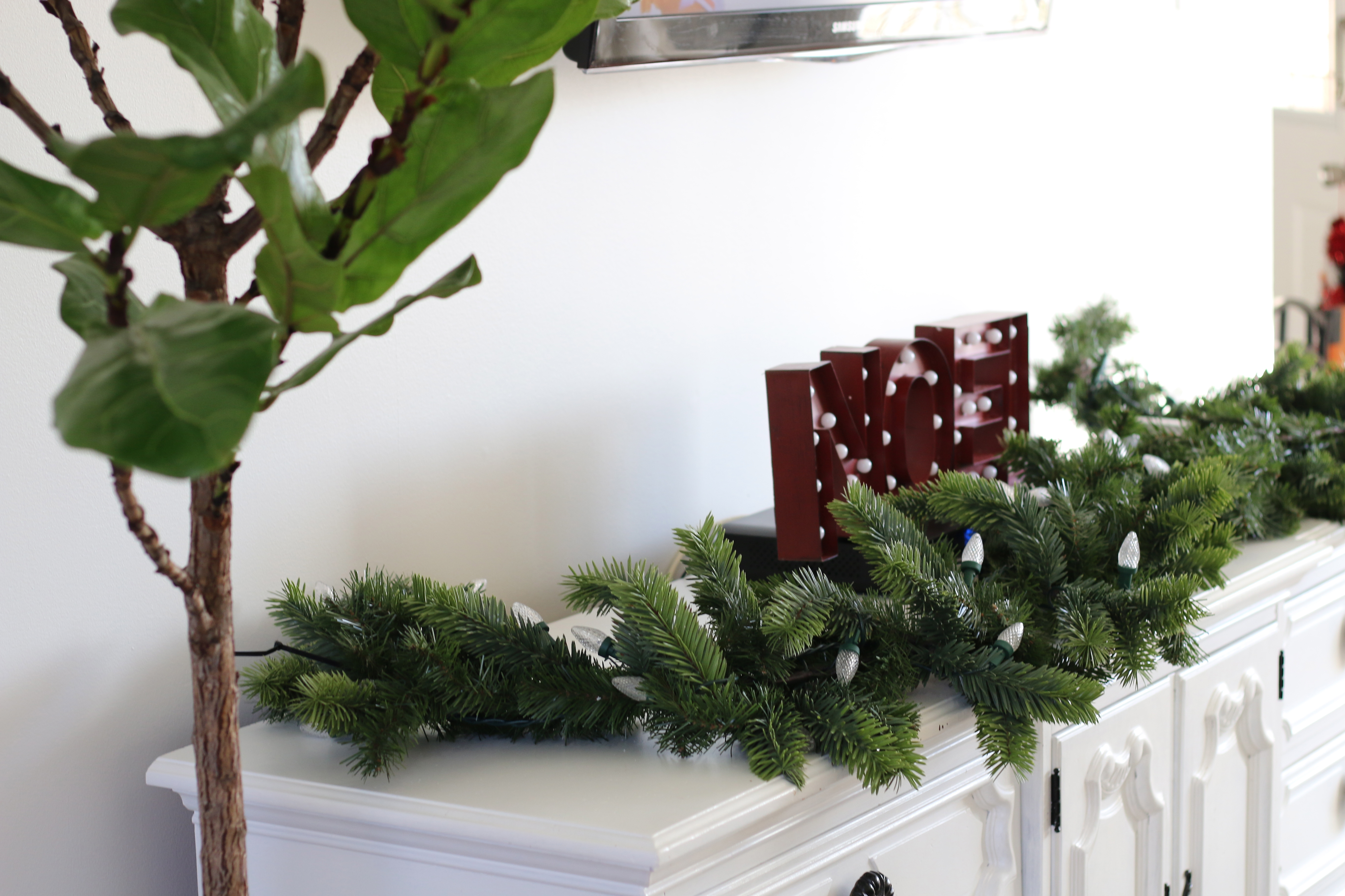 Home for the Holidays Decor Living Style Uncatagorized  
