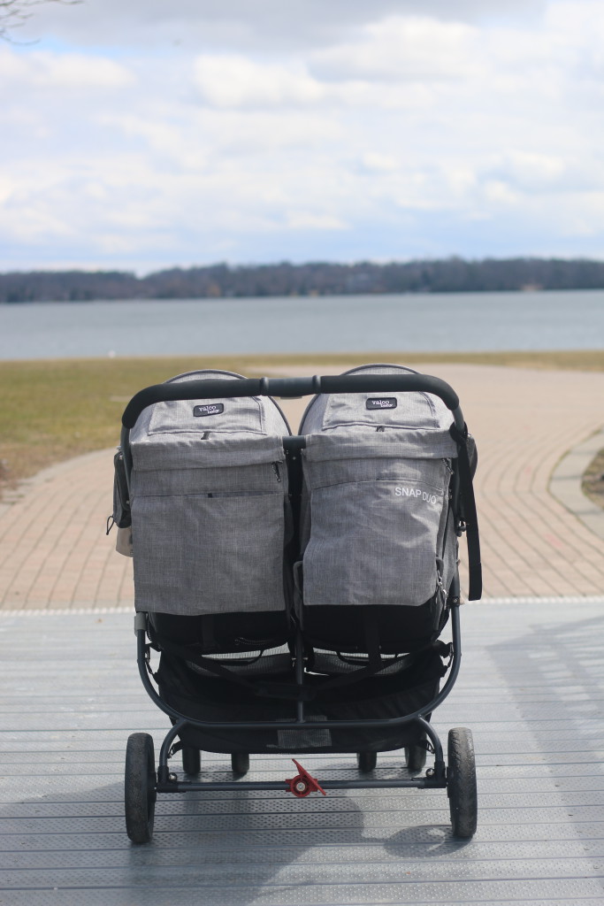 THE stroller for growing families! Living Travel Uncatagorized  