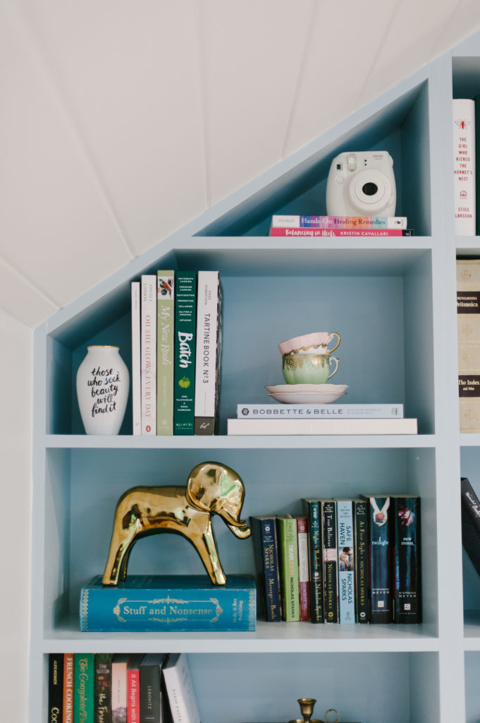 Our DIY Library Wall with Home Depot Decor DIY DIY Living Reno's Uncatagorized  