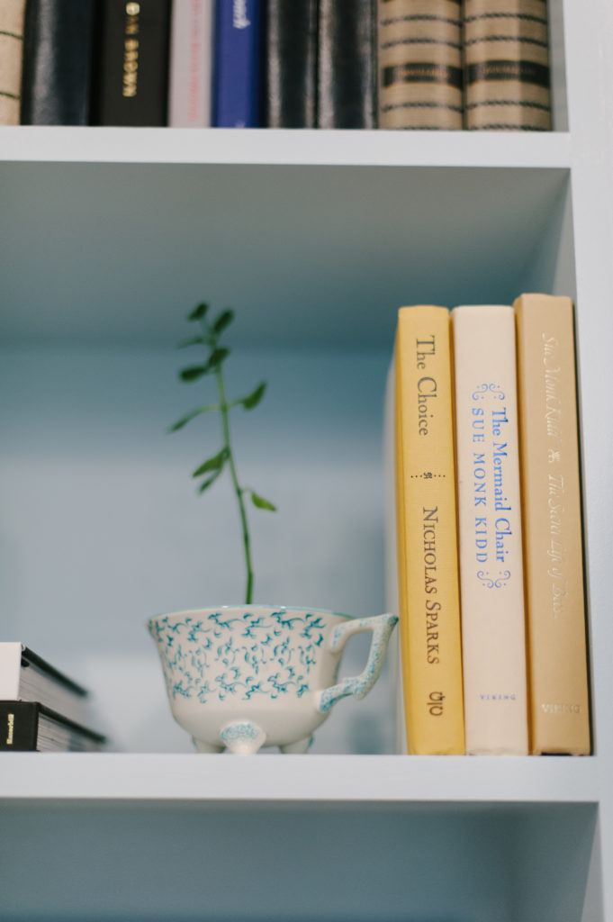 Our DIY Library Wall with Home Depot Decor DIY DIY Living Reno's Uncatagorized  