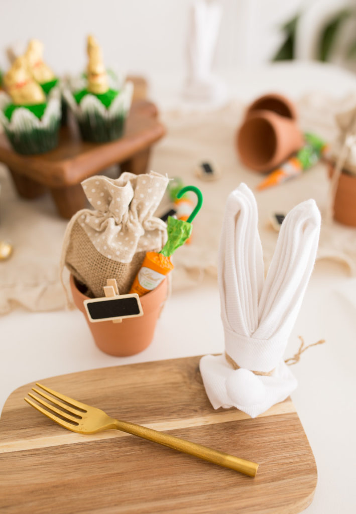 Easter with the Lindt Chocolate Bunny Decor DIY Entertaining Family Food Living Recipes  