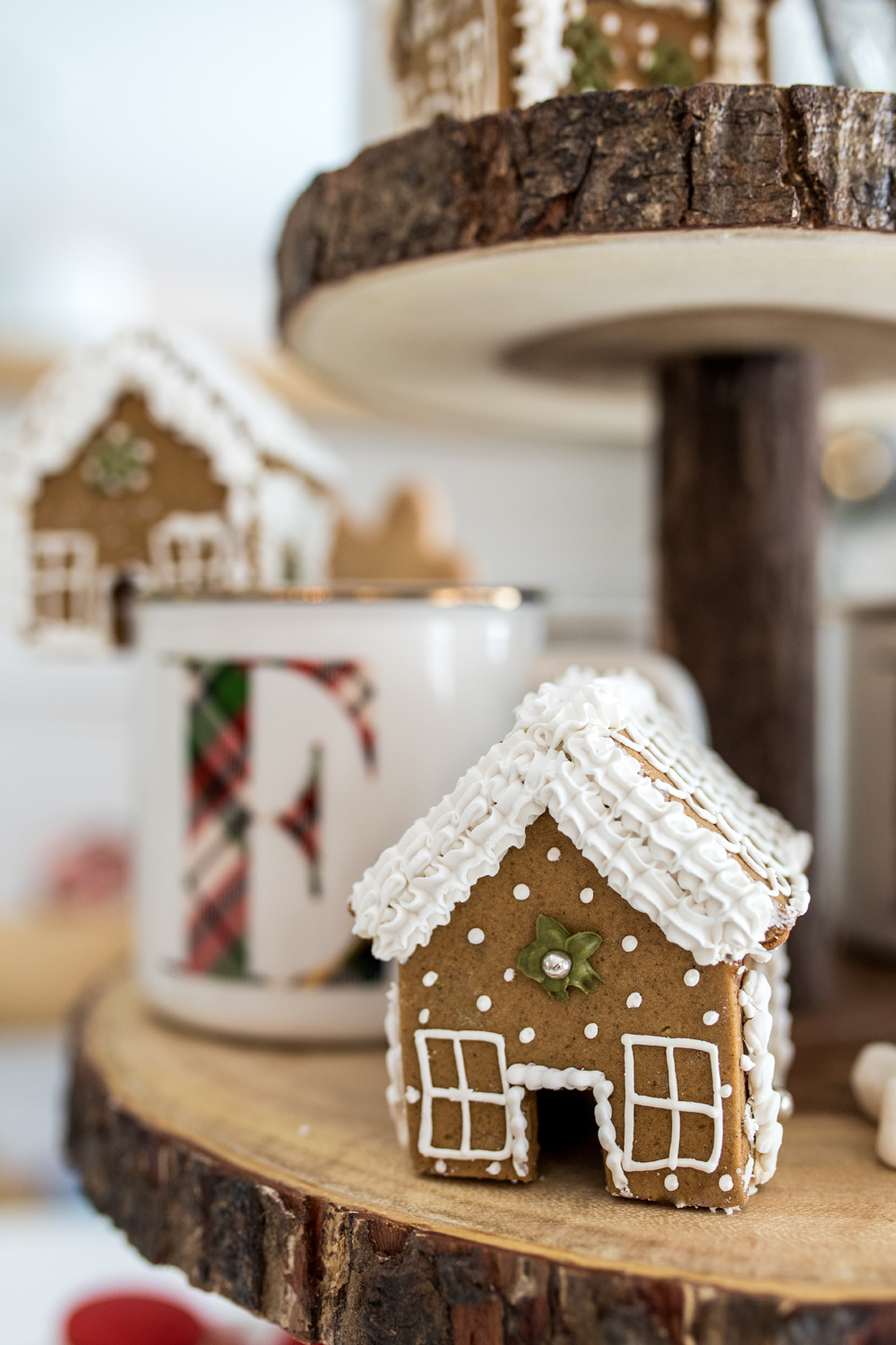 DIY Gingerbread Mug Toppers - Bonjour Bliss Roxanne West